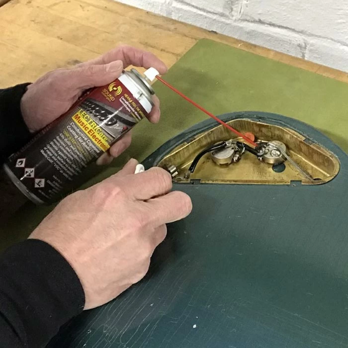 Sound Synergies LECTRICare Contact Cleaner - StewMac 2 Sound Synergies LECTRICare Contact Cleaner - StewMac - Image 2