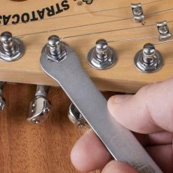 Guitar Tech Wrench Set - StewMac 5 Guitar Tech Wrench Set - StewMac -Strings + Accessories Shop 3691 3 inuse tuner 2000