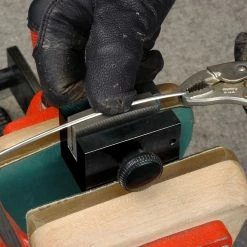 Fret Barber - StewMac 5 Fret Barber - StewMac -Strings + Accessories Shop 4363 3 inuse black