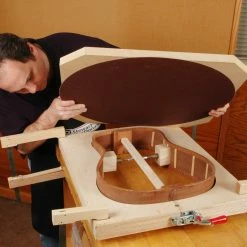 24 -Strings + Accessories Shop 6085 3lg 3k