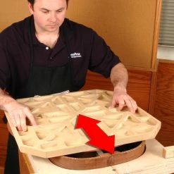 24 -Strings + Accessories Shop 6085 4lg 3k